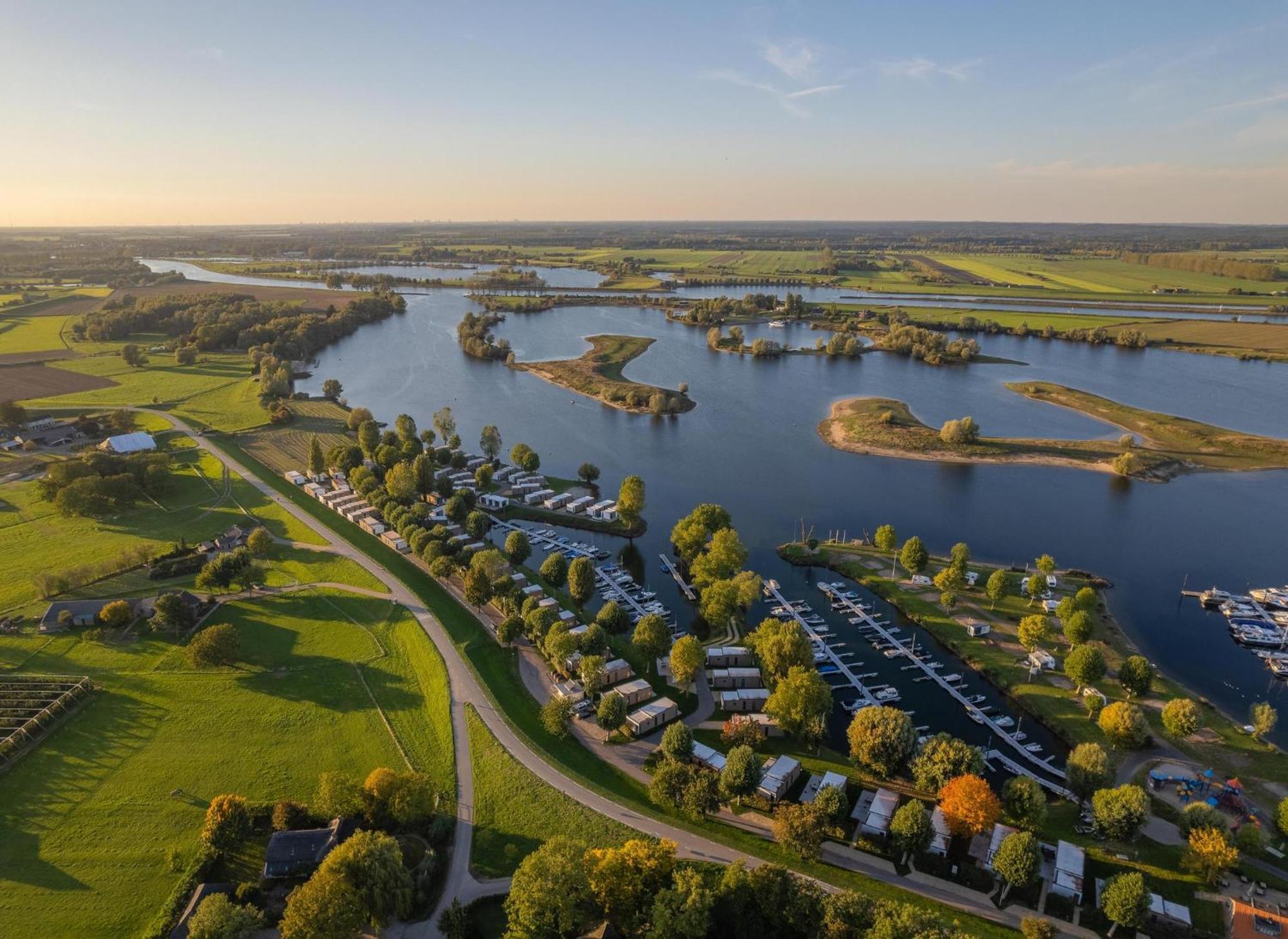 Marinapark Bad Nederrijn Ξενοδοχείο Maurik Εξωτερικό φωτογραφία