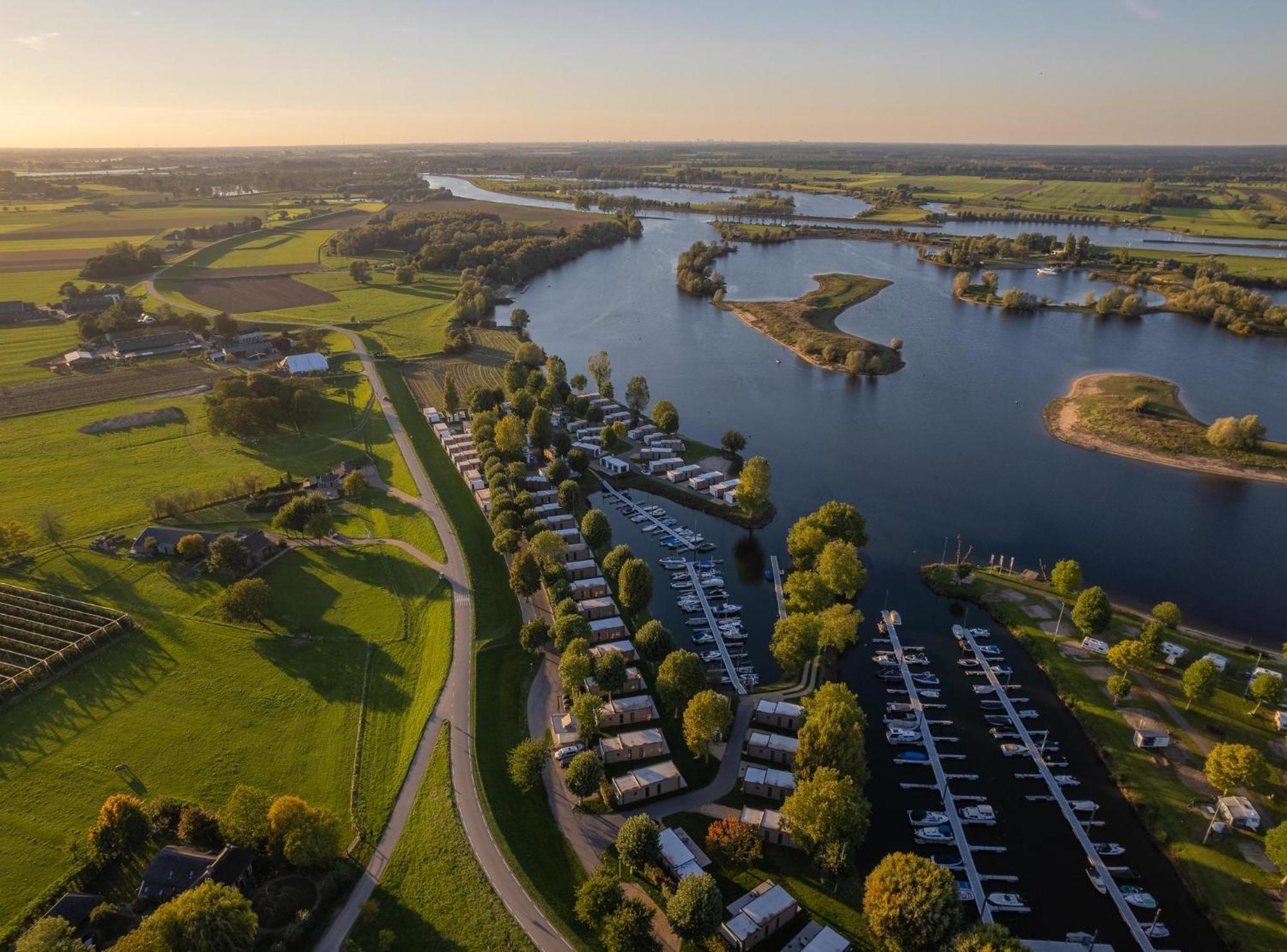 Marinapark Bad Nederrijn Ξενοδοχείο Maurik Εξωτερικό φωτογραφία