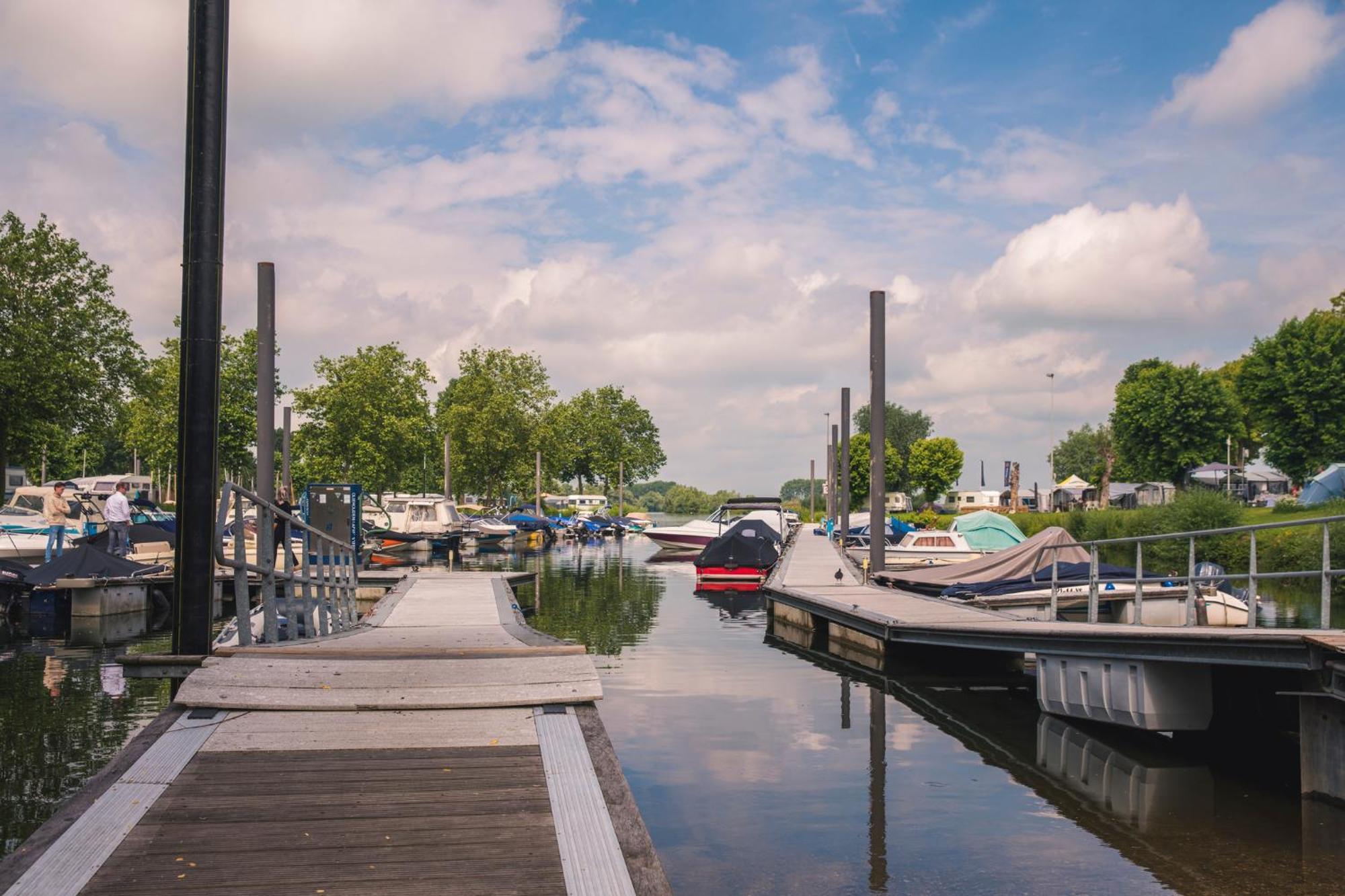Marinapark Bad Nederrijn Ξενοδοχείο Maurik Εξωτερικό φωτογραφία