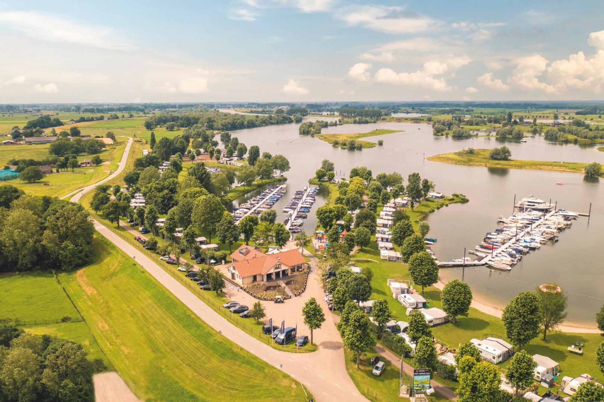 Marinapark Bad Nederrijn Ξενοδοχείο Maurik Εξωτερικό φωτογραφία